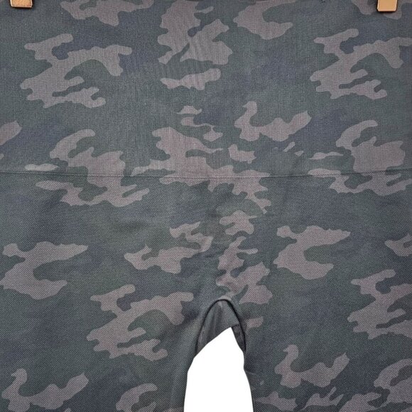 Spanx Womens Plus Size 2X Look At Me Now Camo Leggings Green Gray‎ - Picture 3 of 10
